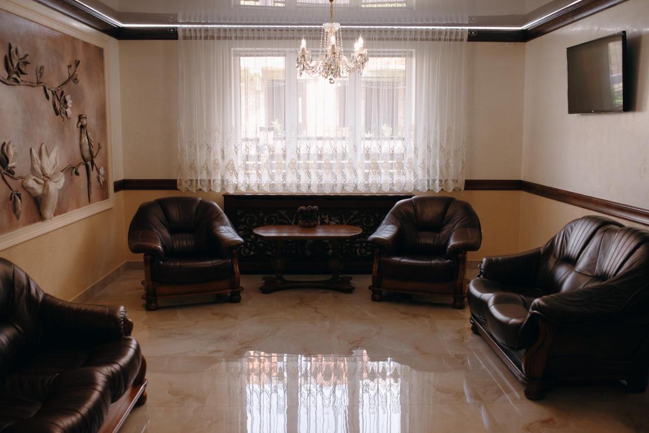 Villa Nikoletta Spa บูโคเวล ภายนอก รูปภาพ