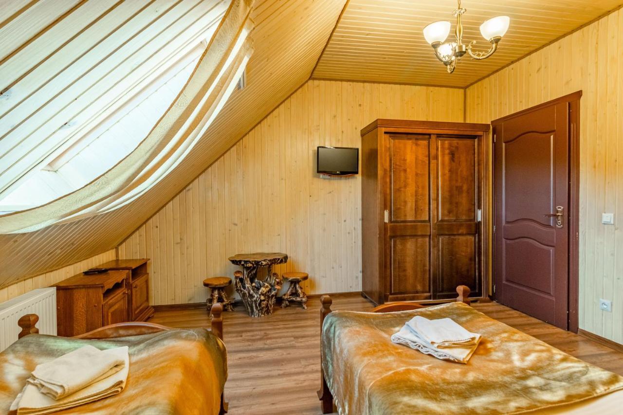 Villa Nikoletta Spa บูโคเวล ภายนอก รูปภาพ