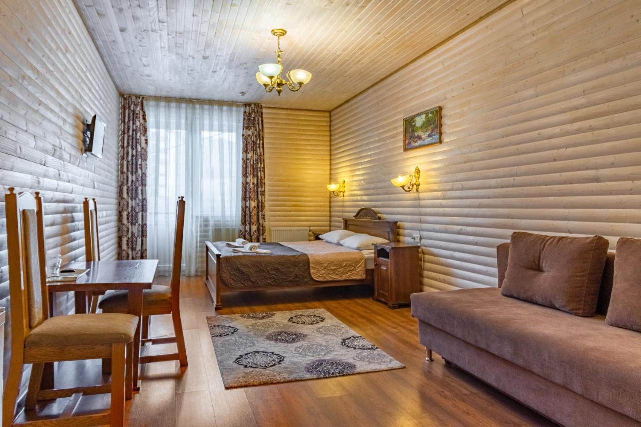 Villa Nikoletta Spa บูโคเวล ภายนอก รูปภาพ
