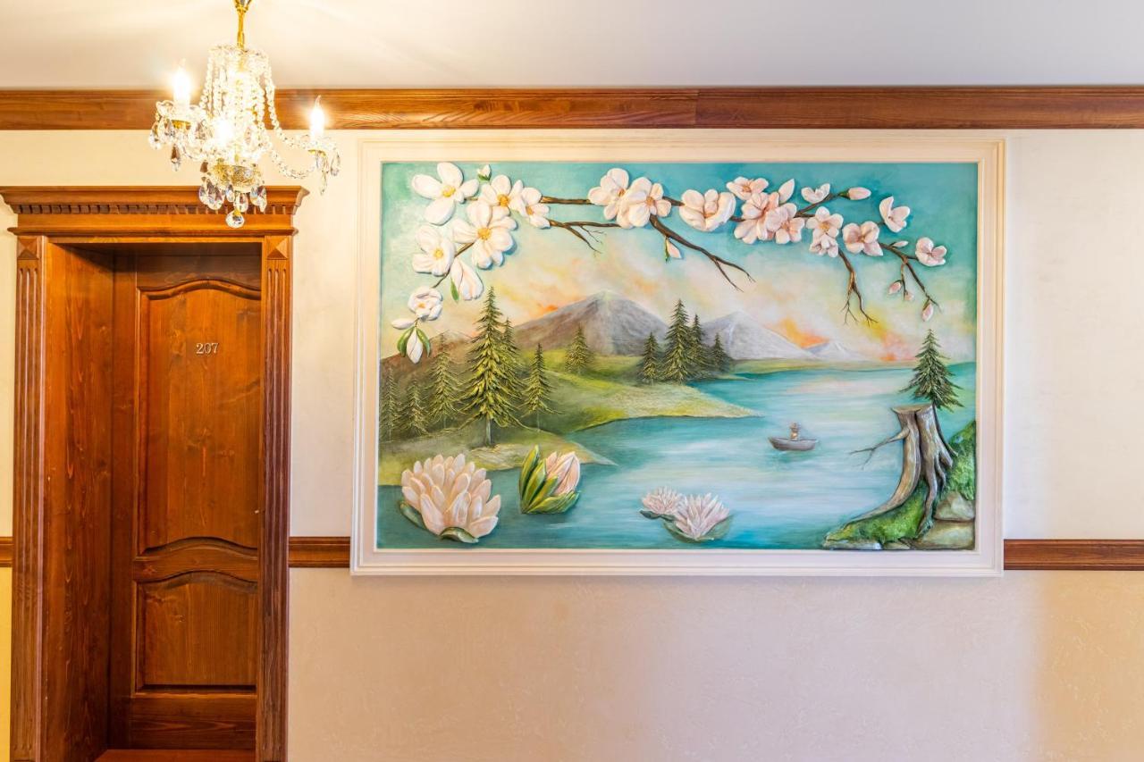 Villa Nikoletta Spa บูโคเวล ภายนอก รูปภาพ
