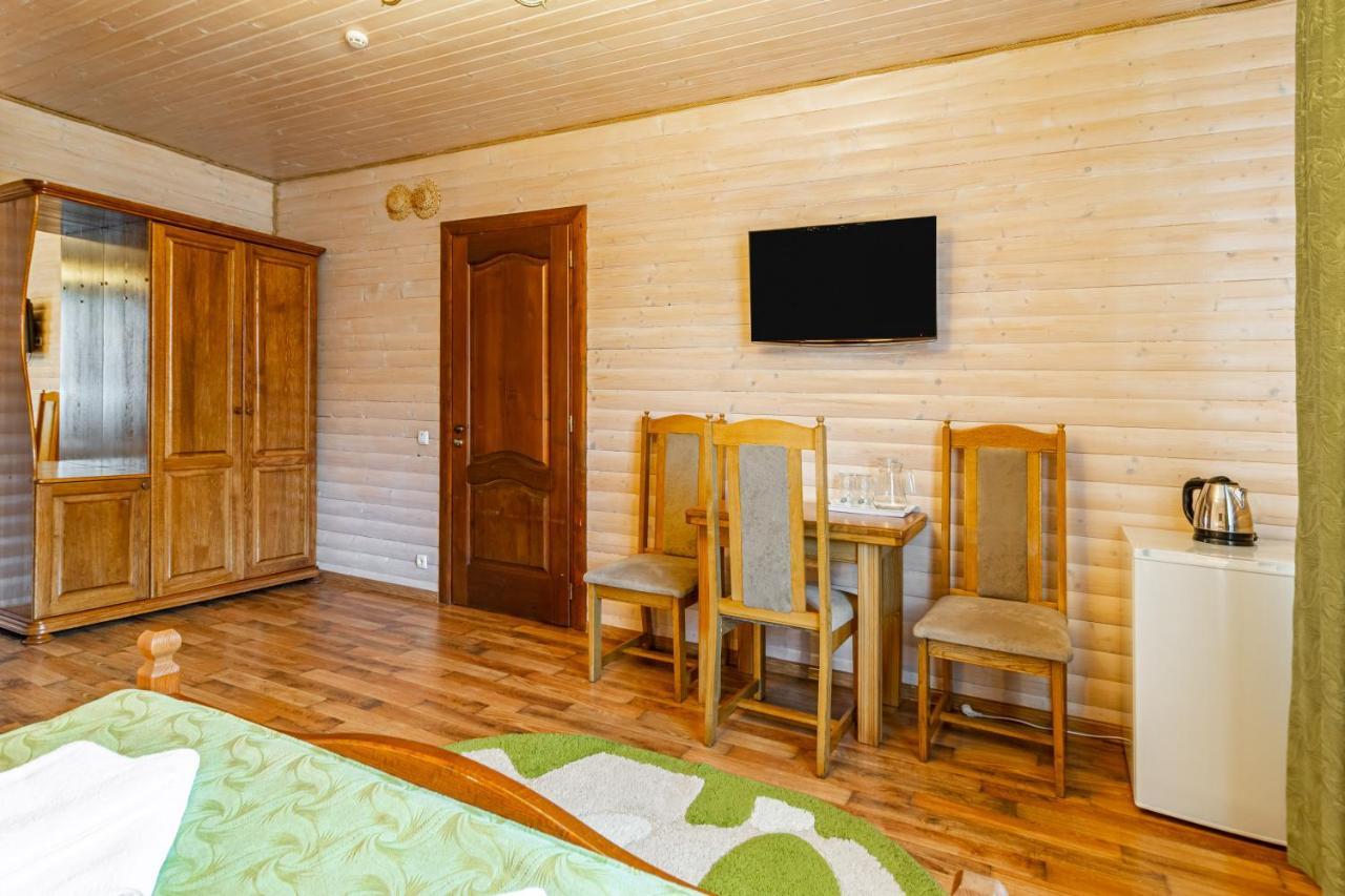 Villa Nikoletta Spa บูโคเวล ภายนอก รูปภาพ