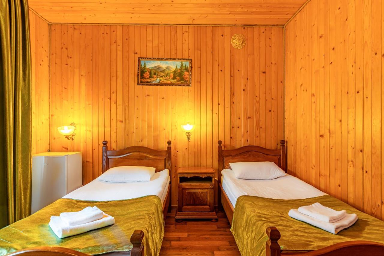 Villa Nikoletta Spa บูโคเวล ภายนอก รูปภาพ