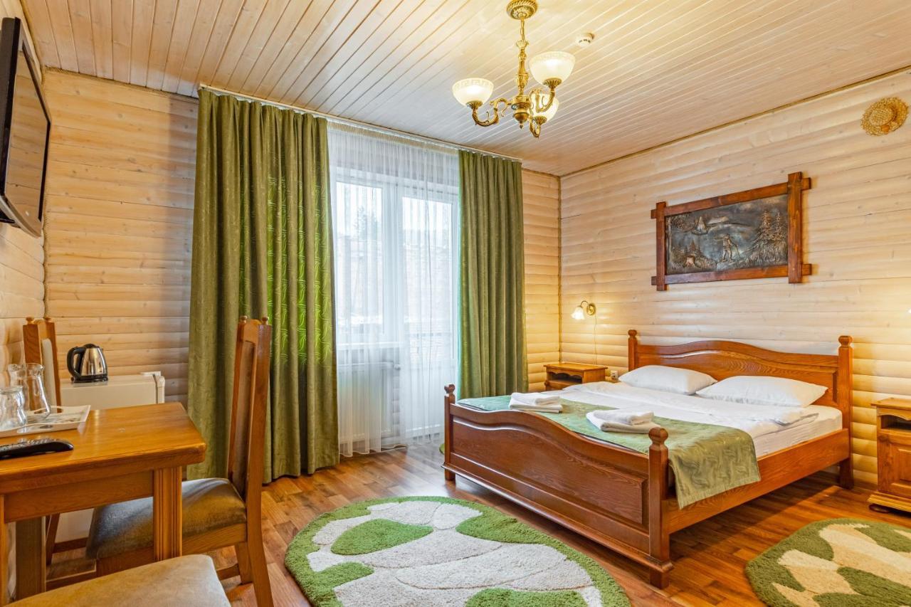 Villa Nikoletta Spa บูโคเวล ภายนอก รูปภาพ