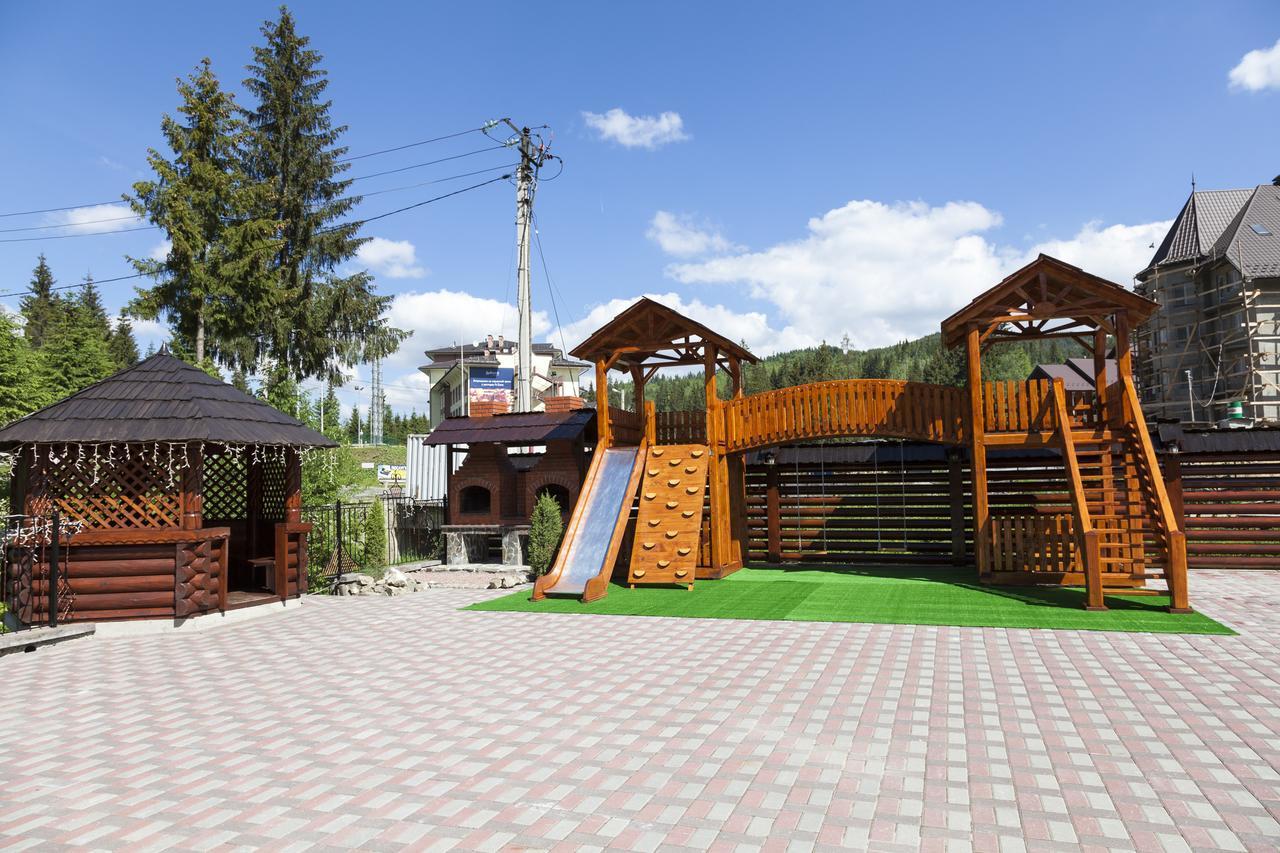 Villa Nikoletta Spa บูโคเวล ภายนอก รูปภาพ